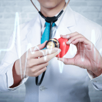 Imagem do curso Curso de Aperfeiçoamento em CARDIOLOGIA - Certificado 320 horas