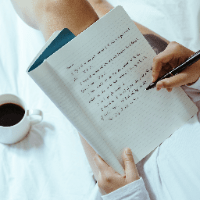 Imagem do curso Escrita terapêutica - um guia prático para olhar para as suas emoções