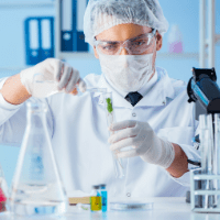 Imagem do curso Curso avançado de Biotecnologia Aplicada à Saúde - 100% online. Certificado 340 horas