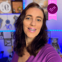 Imagem do curso Transforme seu negócio em uma potência digital - Consultoria com a empreendedora Sheila Petnys