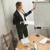 Imagem do curso Implantação de Centro de Distribuição