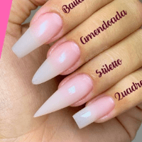 Imagem do curso Unhas em gel