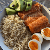 Imagem do curso Refeições Rápidas e Saudáveis para Pessoas Ocupadas: Um Guia Completo de Receitas Nutritivas