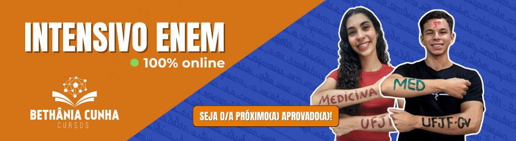 Banner superior do produto. Segue a descrição do conteúdo: CURSO INTENSIVO DE REDAÇÃO ENEM 2025 – MÉTODO BETHÂNIA CUNHA
Início: 07 de agosto de 2024
Formato: 100% Online | Acesso às gravações até 07/08/2026

Chegou o curso que vai transformar sua redação do ENEM.
Com mais de 15 anos de tradição, o Método Bethânia Cunha já ajudou milhares de alunos a conquistarem notas acima de 900 na redação. Agora é a sua vez.

O que você vai encontrar:
– Aulas ao vivo toda quinta-feira, às 19h45 (1h de duração)
– Acesso às gravações para assistir quantas vezes quiser
– Correções semanais personalizadas com comentários detalhados
– Devolutiva das redações em até 5 dias úteis
– Temas inéditos e simulados com devolutiva
– Estratégias exclusivas de repertório sociocultural, argumentação e estrutura textual
– Apostila em PDF, checklist de revisão textual e material de apoio
– Acompanhamento até a véspera da prova
– Quatro aulas de revisão na semana do ENEM

Para quem é este curso?
– Quem já escreve, mas não ultrapassa os 700 pontos
– Quem busca nota 920+ com método e estratégia
– Quem está cansado de dicas genéricas e quer resultados reais
– Estudantes que prestarão o ENEM, vestibulares ou concursos e precisam revisar conteúdos e aprimorar a escrita de forma prática e direcionada

Formato das aulas:
As aulas são 100% online, com transmissões ao vivo e acesso às gravações pela plataforma exclusiva. Você pode assistir no seu ritmo, com flexibilidade total, durante o período de acesso.

DÚVIDAS FREQUENTES – CURSO INTENSIVO DE REDAÇÃO ENEM 2025
1. Para quem é o curso intensivo de redação?
O curso é ideal para estudantes que vão prestar o ENEM, vestibulares ou concursos e precisam revisar os conteúdos e aprimorar um pouco mais a escrita da redação de forma rápida, prática e direcionada.

2. Qual é o formato das aulas?
As aulas são 100% online e ficam gravadas, com acesso por meio de uma plataforma exclusiva. Você pode assistir no seu ritmo, quantas vezes quiser, durante o período de acesso.

3. O curso tem correção de redações?
Sim! O curso oferece correções semanais personalizadas, com comentários detalhados, de acordo com a grade de correção ENEM.

4. Qual prazo de devolução das correções?
As correções são devolvidas em até 5 dias úteis após o envio do texto pela plataforma.

5. Por quanto tempo terei acesso ao conteúdo?
Você terá acesso completo às aulas e materiais até o dia 07 de agosto de 2026.
Obs.: as atualizações encerram dia 06/11/25.

6. O curso oferece material de apoio?
Sim. Você receberá apostila em PDF e material de apoio, temas de redação inéditos e checklist de revisão textual.

7. Quais formas de pagamento são aceitas?
Aceitamos Pix à vista ou cartão de crédito (com parcelamento em até 12x, via plataforma Eduzz.

8. Posso tirar dúvidas com a professora durante o curso?
Sim! Você pode enviar dúvidas diretamente pelas aulas ao vivo ou pela plataforma. Estamos sempre disponíveis para te ajudar a evoluir.

9. E se eu não gostar do curso? Posso cancelar e receber reembolso?
Sim! Você tem garantia incondicional de 7 dias após a compra para testar o curso com tranquilidade. Se, por qualquer motivo, não quiser continuar, é só solicitar o cancelamento dentro desse prazo e o reembolso será feito integralmente, sem perguntas ou burocracia.
Após esse período, o acesso é mantido até a data final do curso, mas não há reembolso.